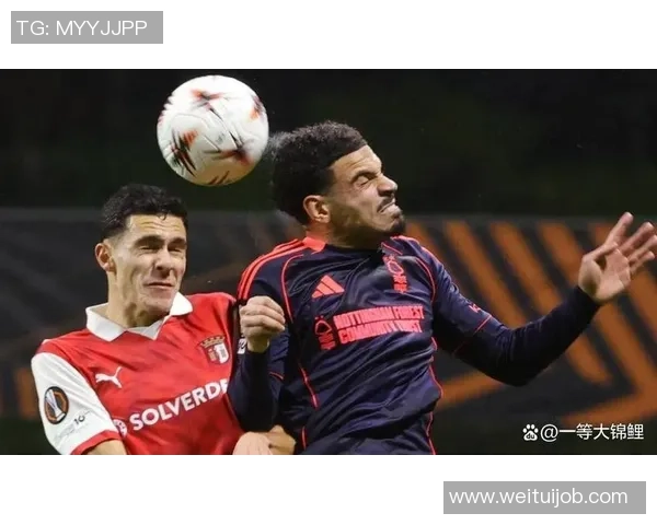 国王杯精彩对决那不勒斯大胜利物浦乌龙球引发全场热议与转会传闻